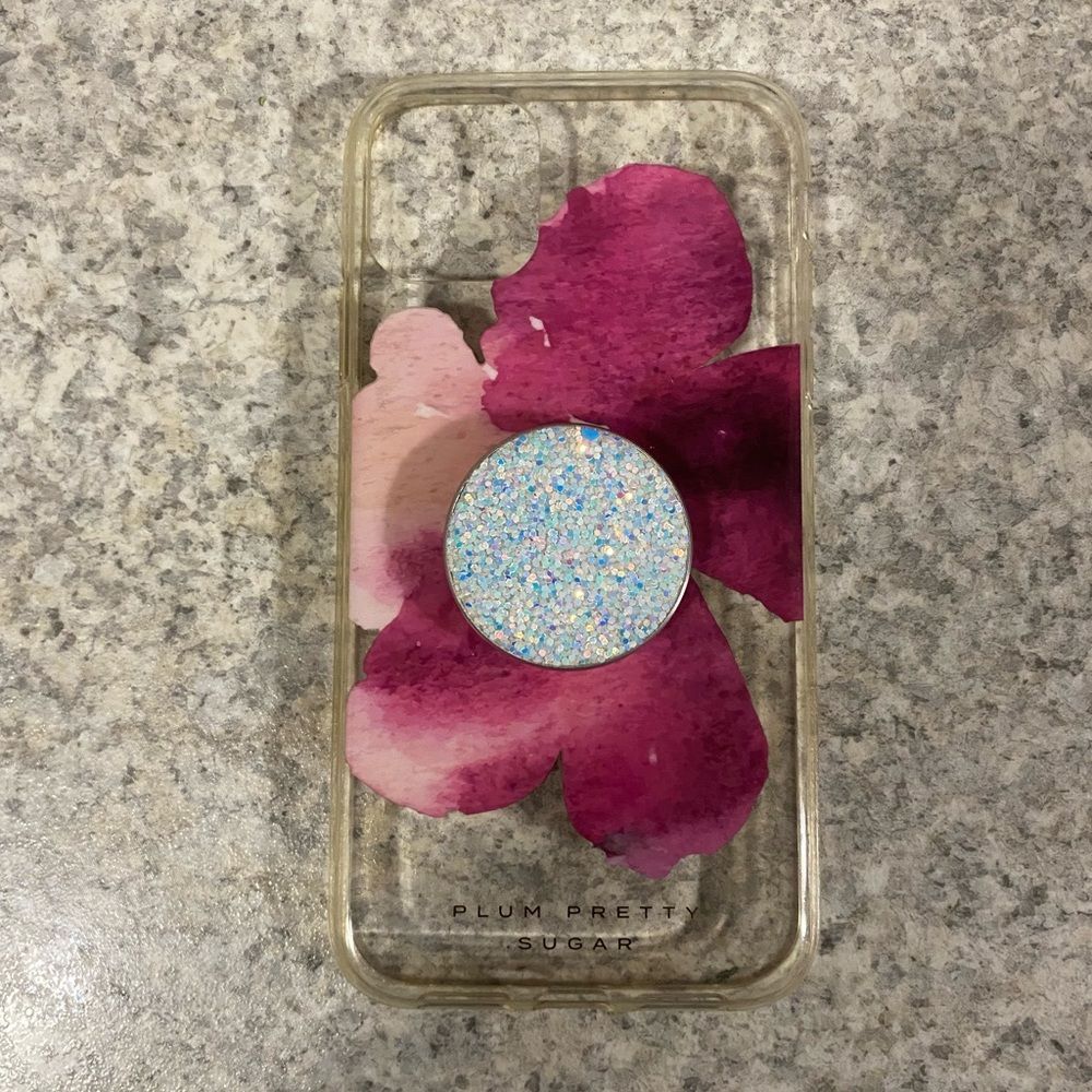 COPY - IPhone 11 Case with Pop Socket